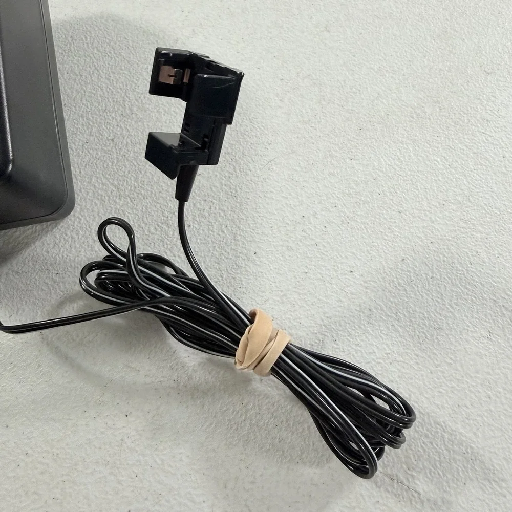 Philips V80093BK01 Camcorder Battery Charger OEM TESTED WORKING